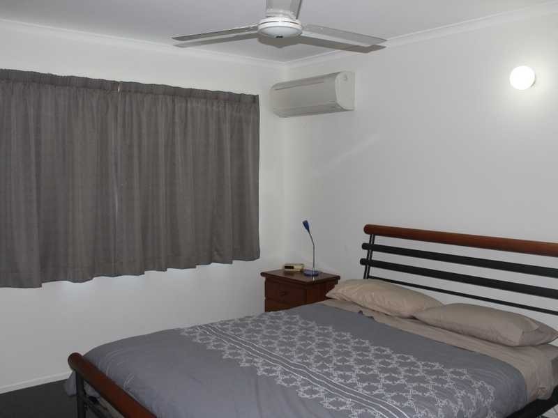 4 Elanora Street, Boyne Island QLD 4680