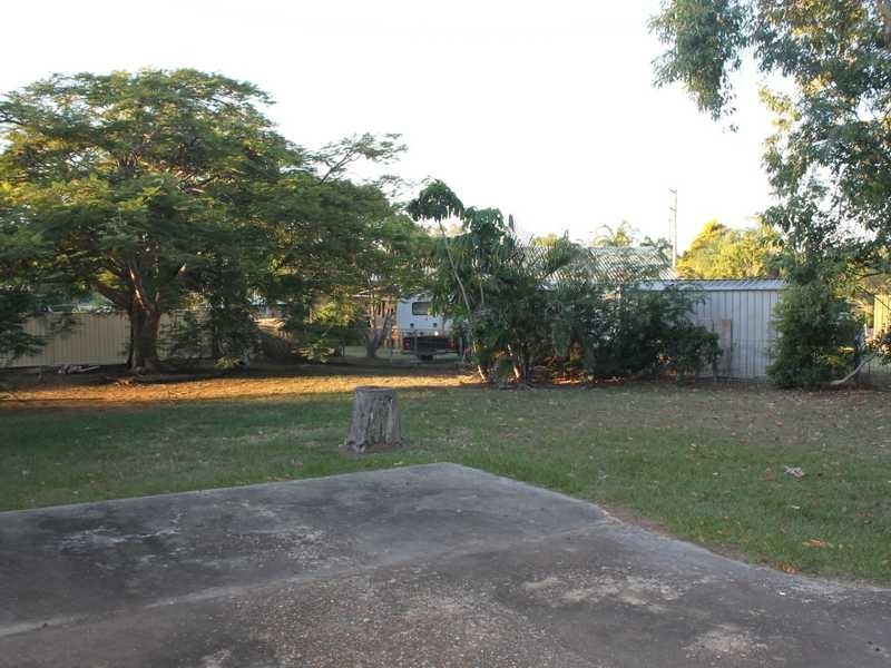 4 Elanora Street, Boyne Island QLD 4680