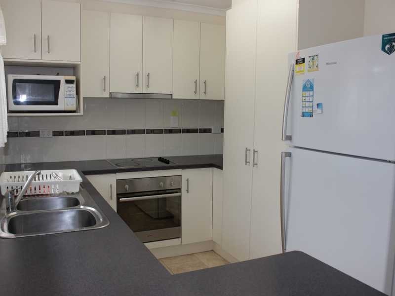 36 Centenary Drive, Boyne Island QLD 4680