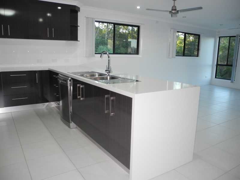 14 Bauhinia Street, Boyne Island QLD 4680