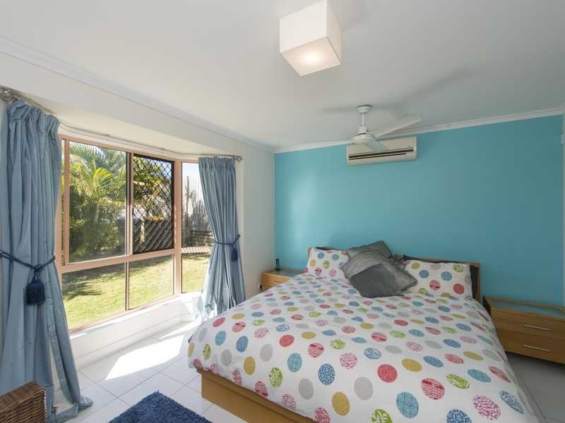 6 Chauvel Court, Boyne Island QLD 4680