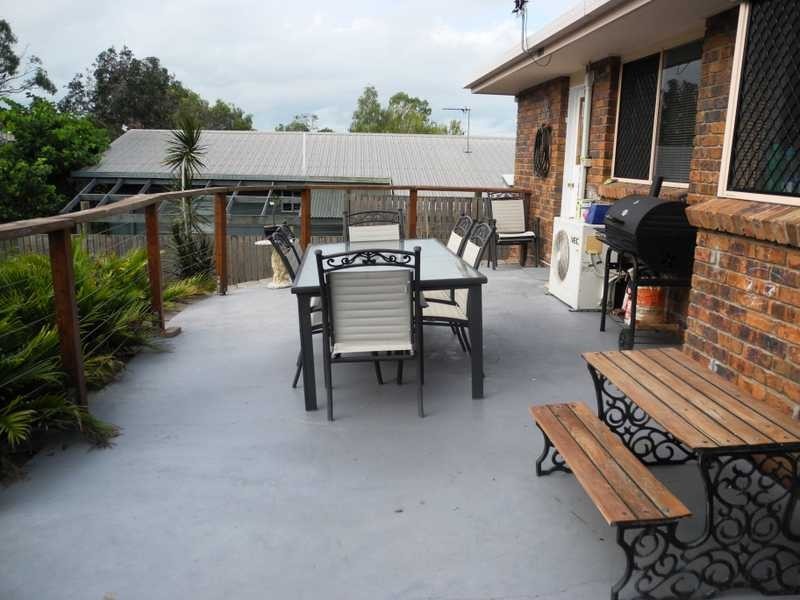 6 Chauvel Court, Boyne Island QLD 4680