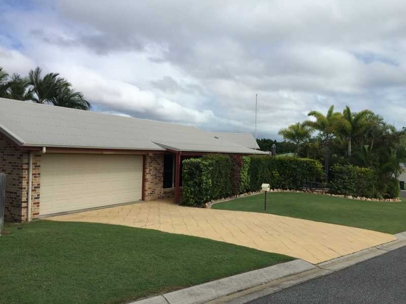 2 Selina Court, Tannum Sands QLD 4680