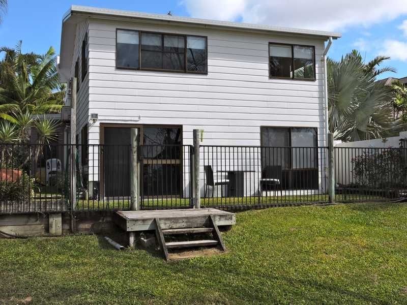 12 The Oaks Road, Tannum Sands QLD 4680