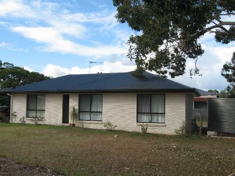 15a Martin Street, Bororen QLD 4678