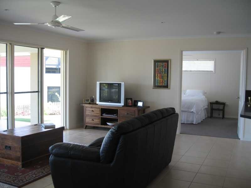 13 Stoney Court, Tannum Sands QLD 4680