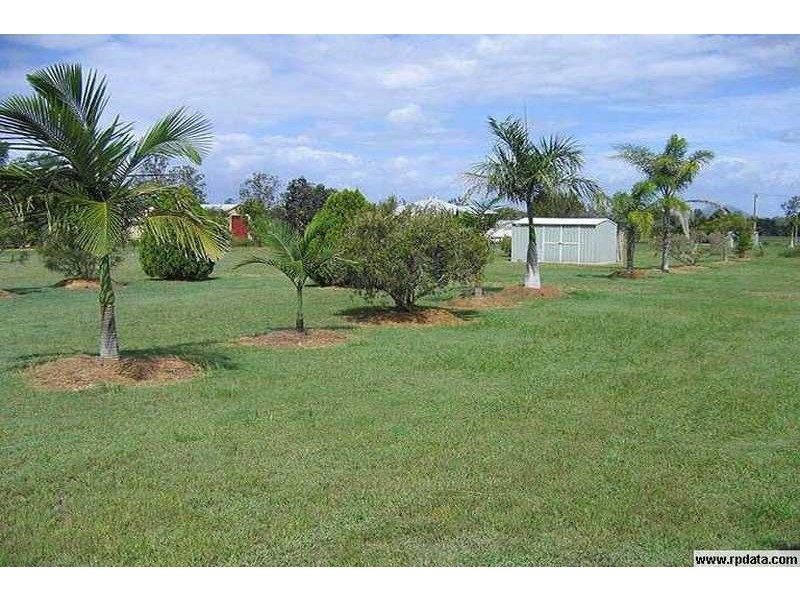 48 Koorawatha Drive, Bororen QLD 4678
