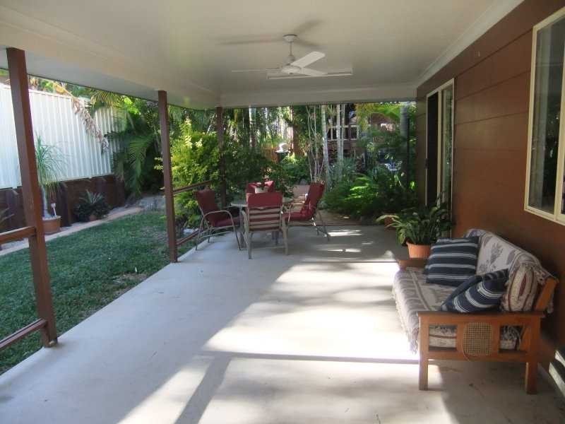 20 Creek Road, Tannum Sands QLD 4680