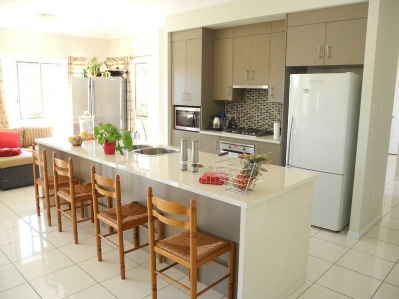 2 A Golfview Drive, Boyne Island QLD 4680