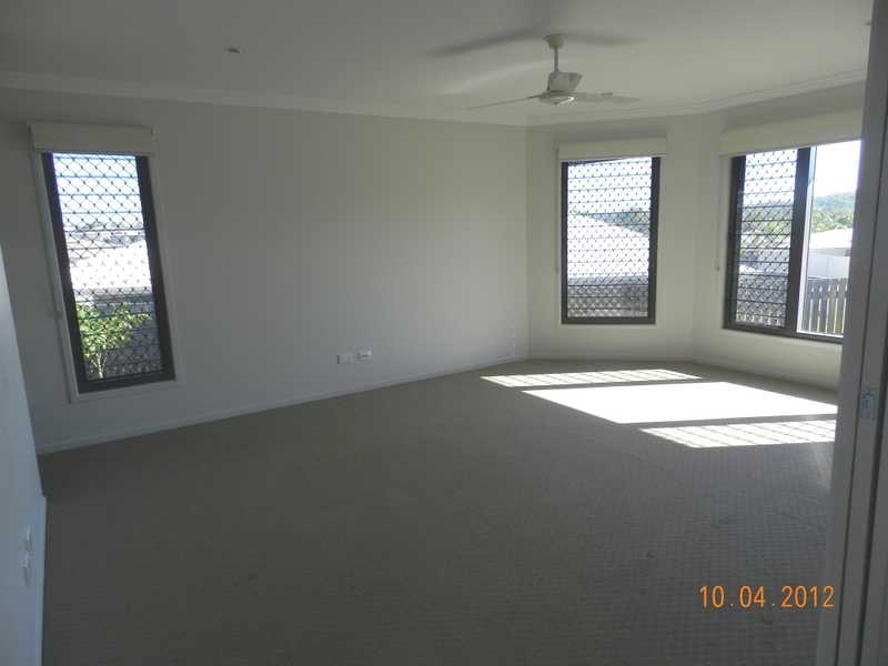 14 Melanie Court, Boyne Island QLD 4680