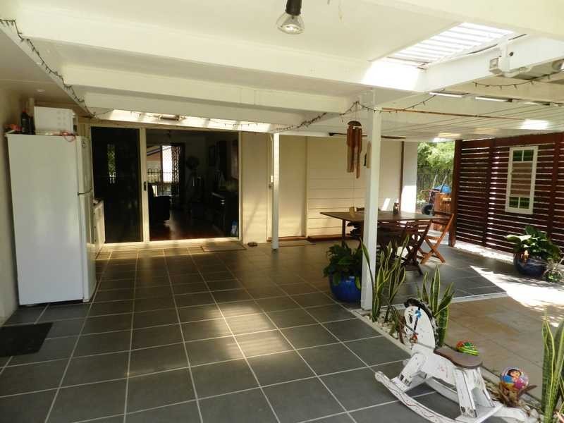 42 Langdon Street, Tannum Sands QLD 4680