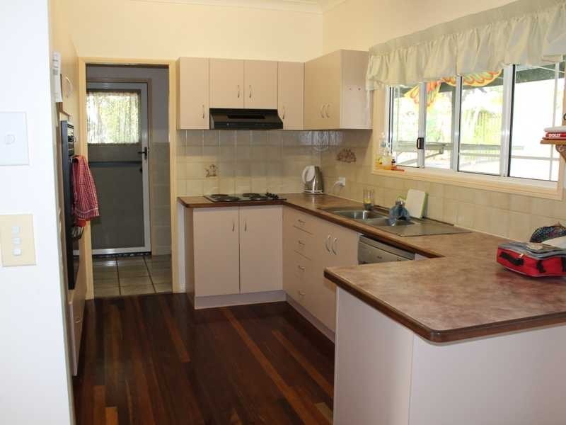 12 Cambridge Close, Tannum Sands QLD 4680