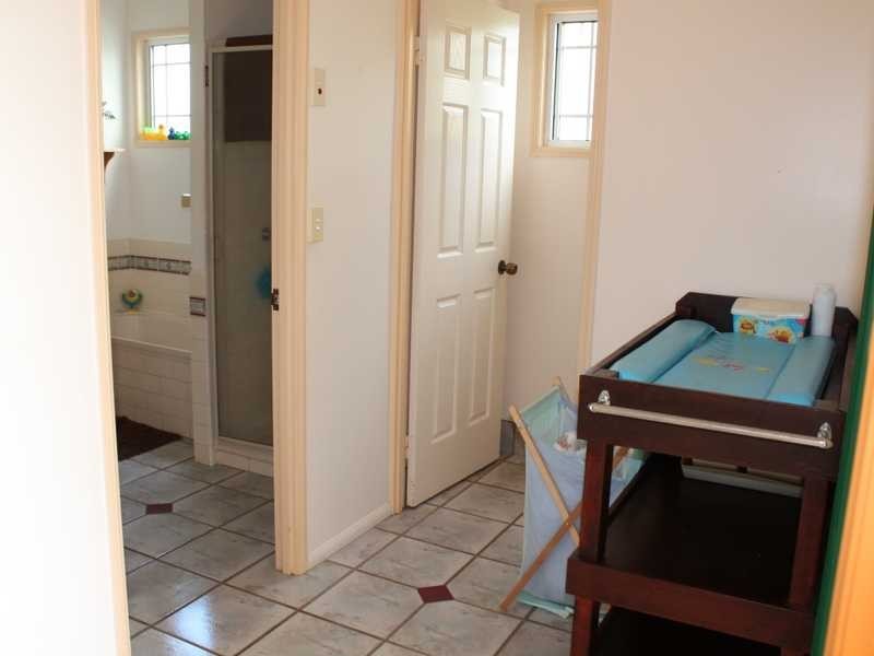 12 Cambridge Close, Tannum Sands QLD 4680