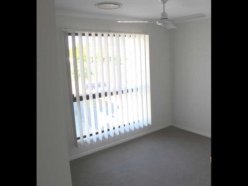 6/10 Arthur Street, Boyne Island QLD 4680