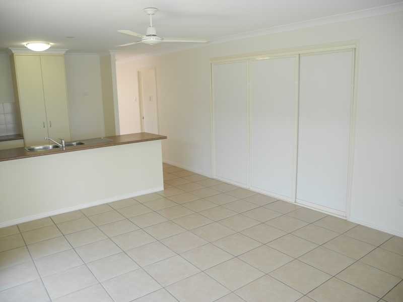 14 Richard Street, Boyne Island QLD 4680