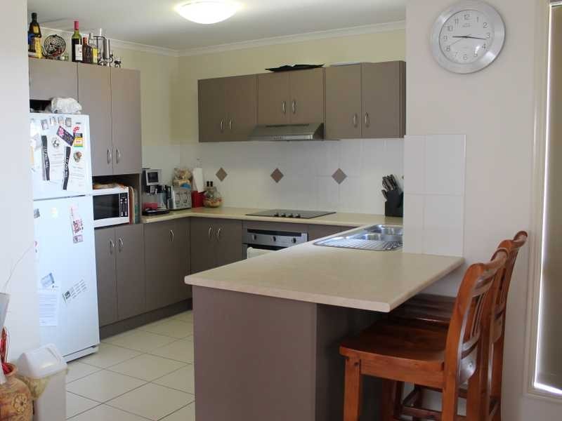 6 Surita Court, Boyne Island QLD 4680
