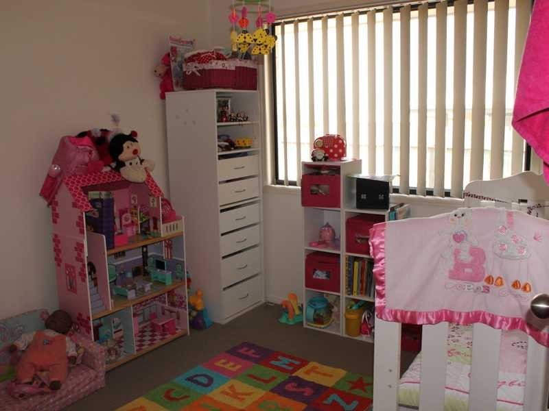 6 Surita Court, Boyne Island QLD 4680