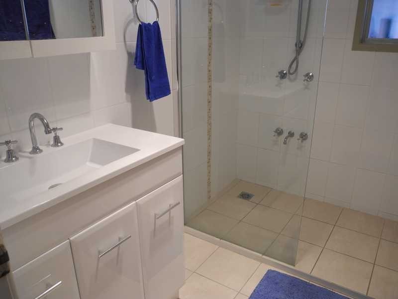 19 Yukana Street, Boyne Island QLD 4680