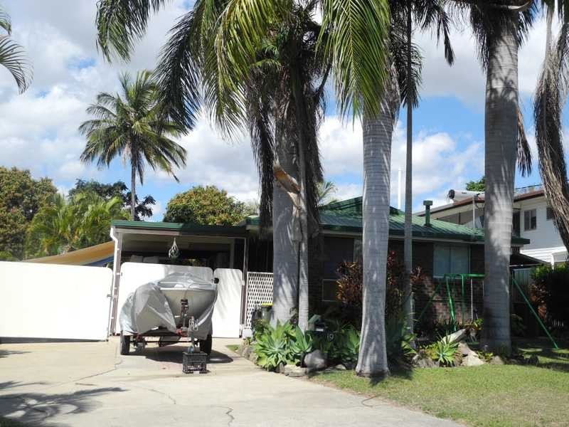 19 Yukana Street, Boyne Island QLD 4680