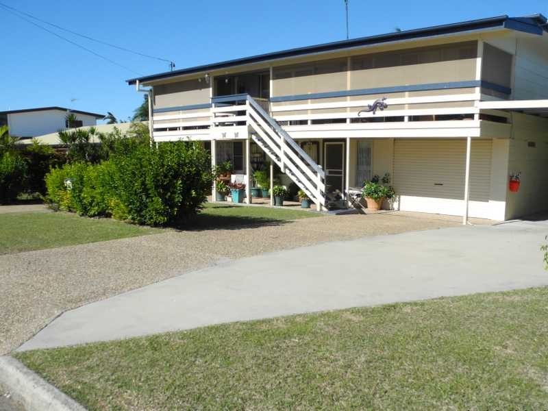 69 Booth Avenue, Tannum Sands QLD 4680