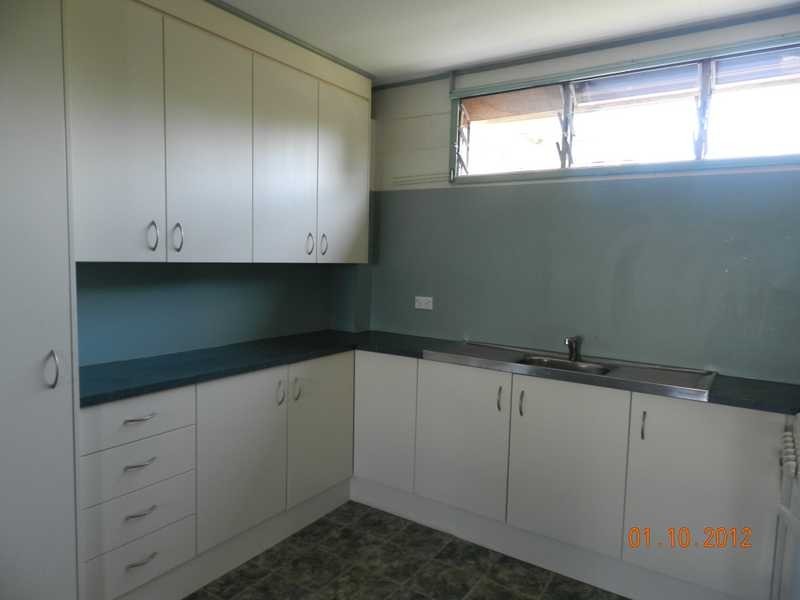 69 Booth Avenue, Tannum Sands QLD 4680