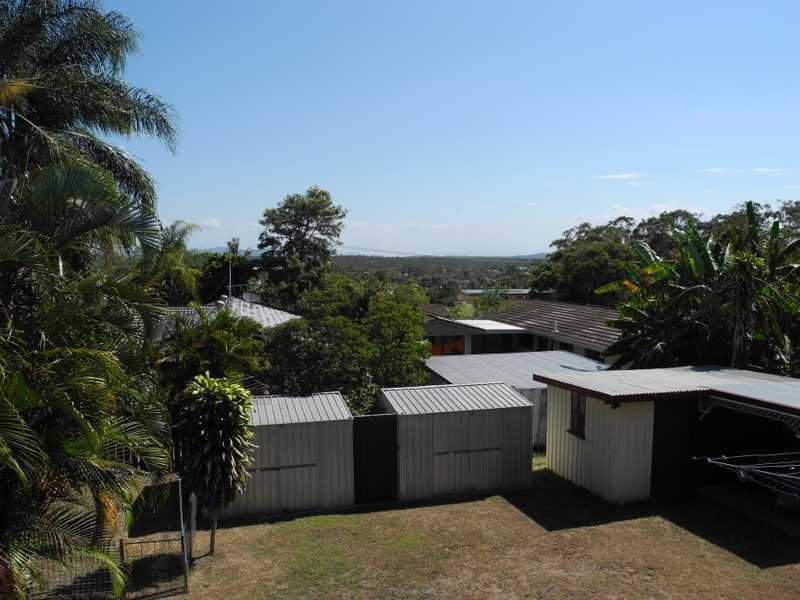 69 Booth Avenue, Tannum Sands QLD 4680
