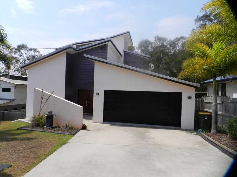 48 Malpas Street, Boyne Island QLD 4680