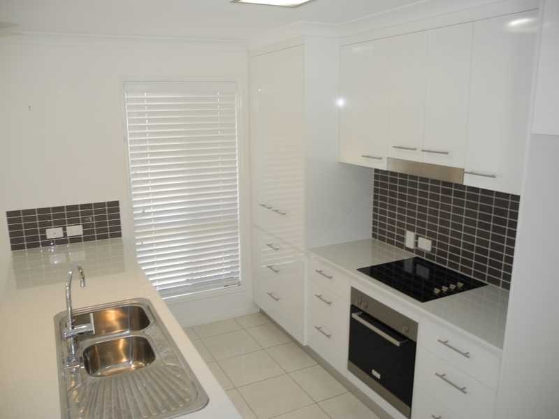 12 Melanie Court, Boyne Island QLD 4680