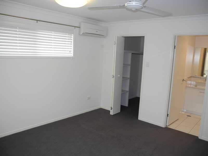 12 Melanie Court, Boyne Island QLD 4680