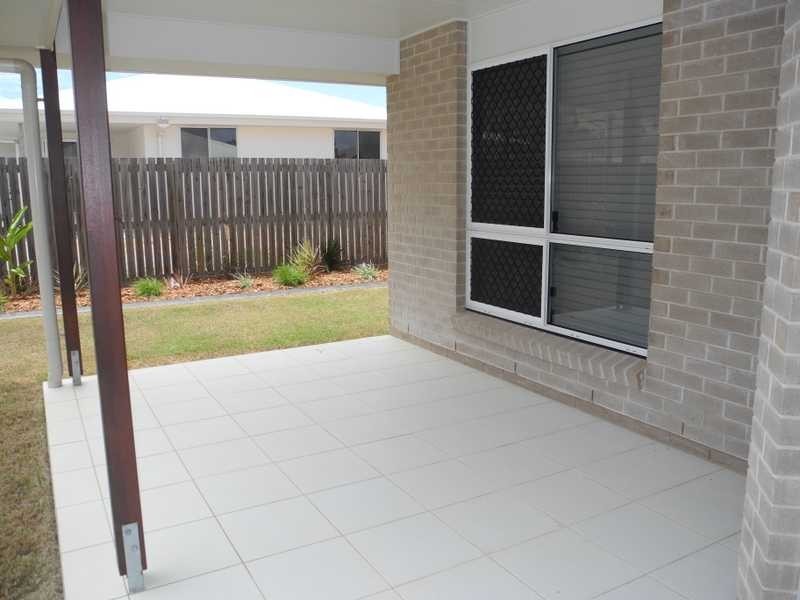 12 Melanie Court, Boyne Island QLD 4680