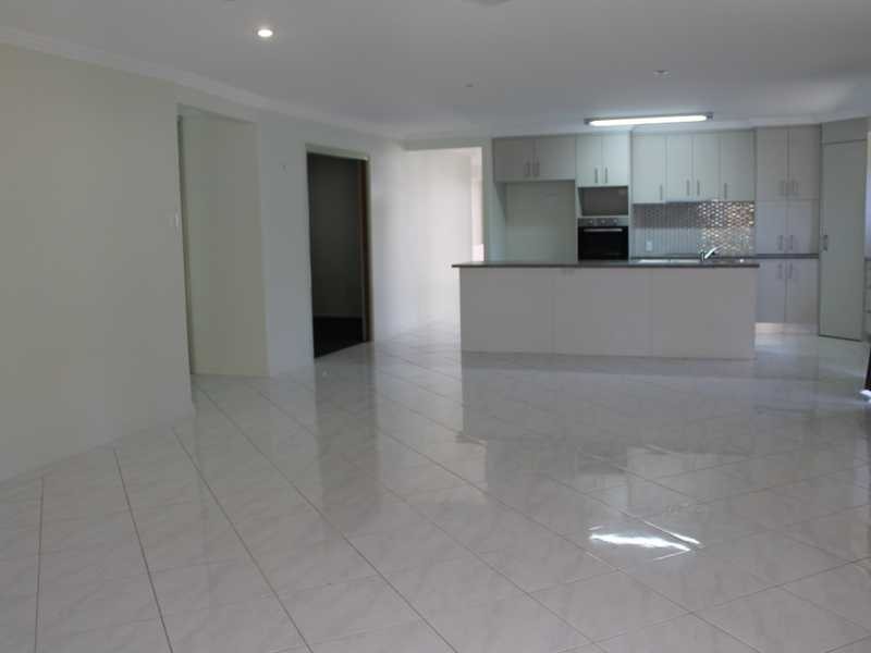 35 Bauhinia Street, Boyne Island QLD 4680