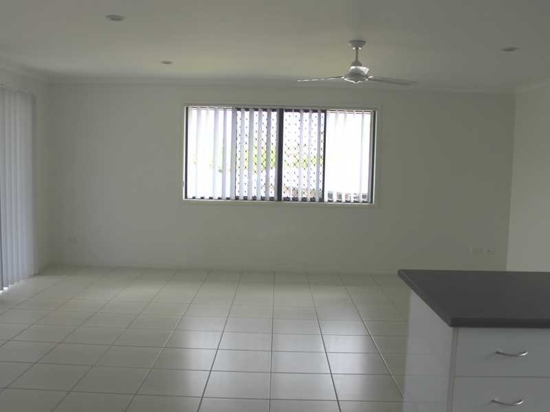 28 Surita Court, Boyne Island QLD 4680