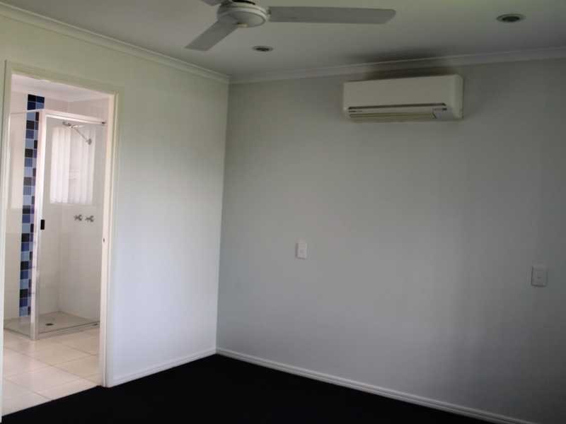 28 Surita Court, Boyne Island QLD 4680