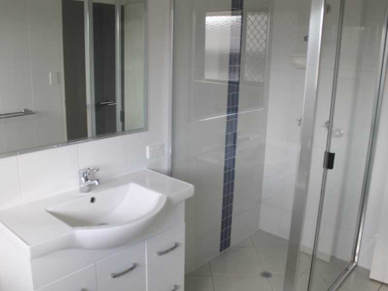 28 Surita Court, Boyne Island QLD 4680