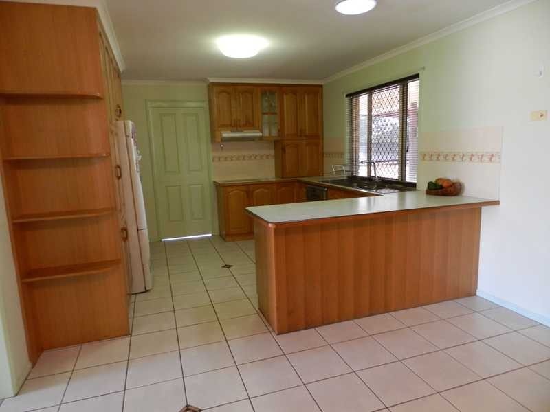 11 Cambridge Close, Tannum Sands QLD 4680