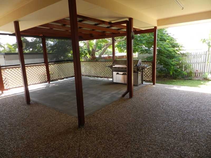 11 Cambridge Close, Tannum Sands QLD 4680