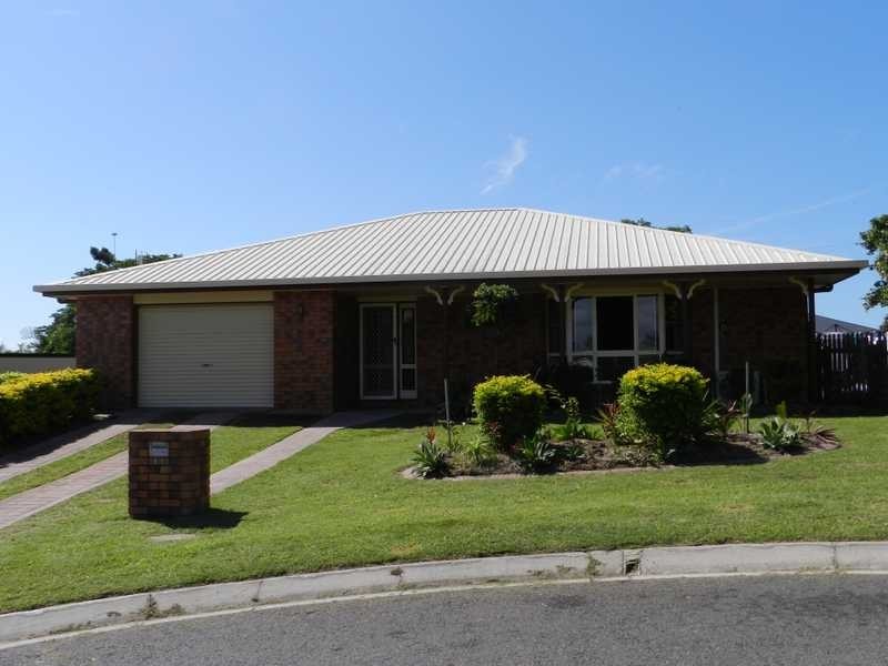 11 Cambridge Close, Tannum Sands QLD 4680
