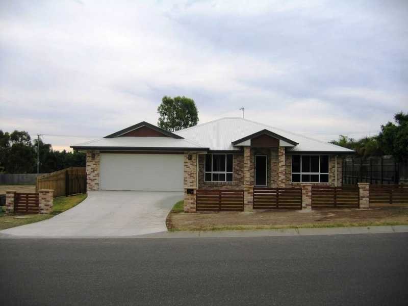 11 Longreach Court, Tannum Sands QLD 4680