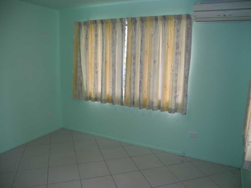 33 Booth Avenue, Tannum Sands QLD 4680