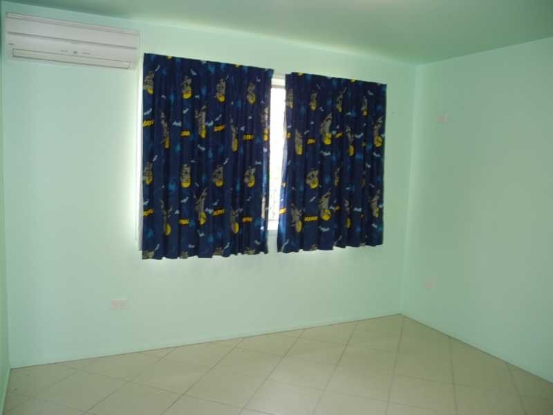 33 Booth Avenue, Tannum Sands QLD 4680