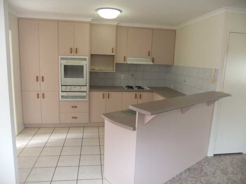 11 Wyndham Avenue, Boyne Island QLD 4680