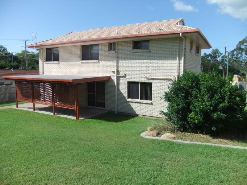 11 Wyndham Avenue, Boyne Island QLD 4680