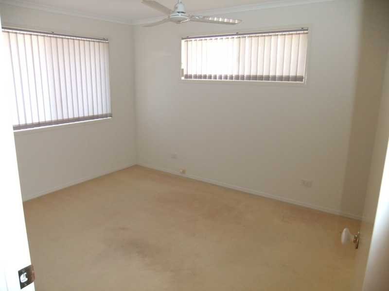 11 Wyndham Avenue, Boyne Island QLD 4680