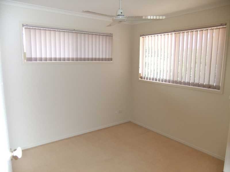 11 Wyndham Avenue, Boyne Island QLD 4680