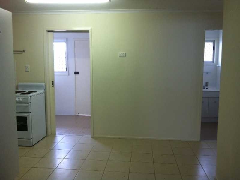 Unit 2/14 McCann Street, South Gladstone QLD 4680