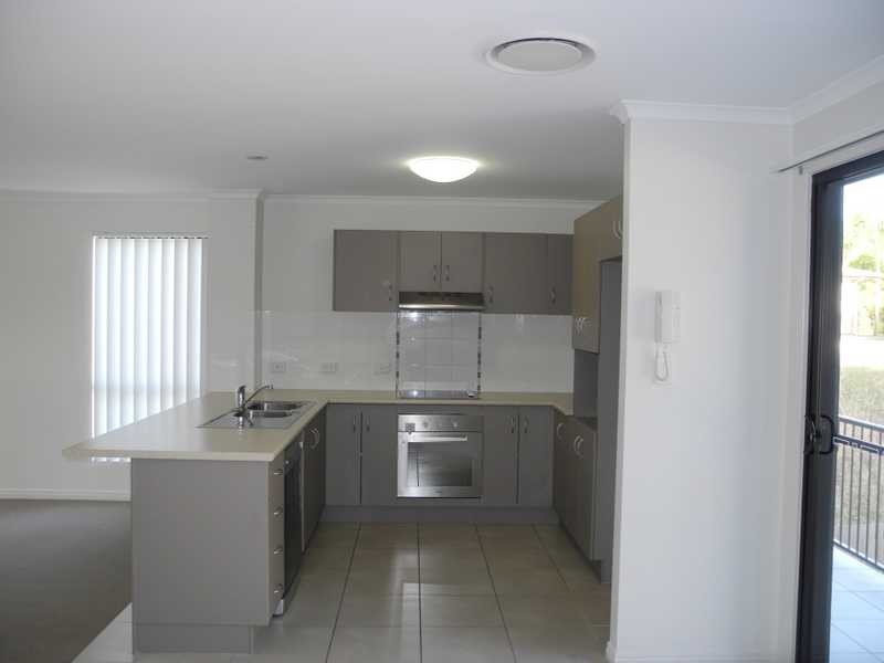 Apartment 6/10 Arthur Street, Boyne Island QLD 4680