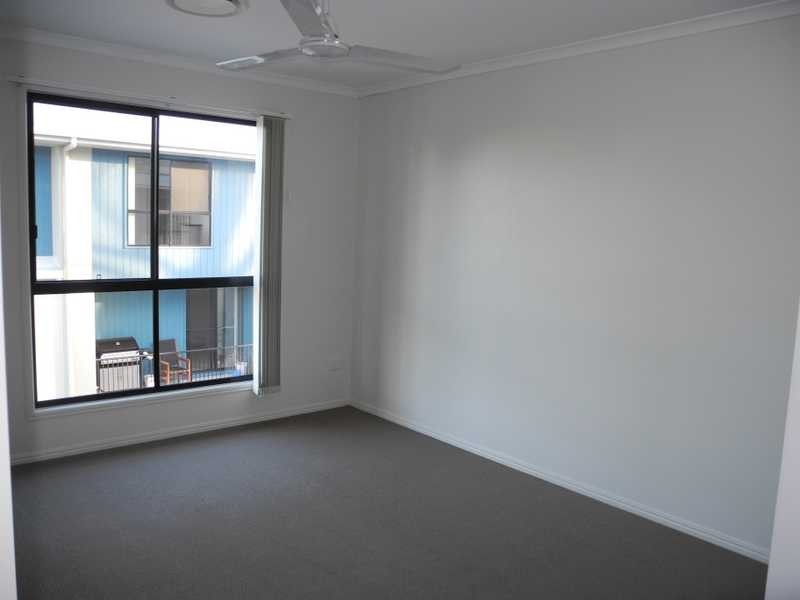 Apartment 6/10 Arthur Street, Boyne Island QLD 4680