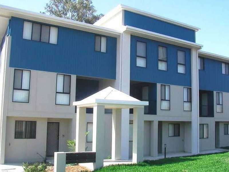 Apartment 2/10 Arthur Street, Boyne Island QLD 4680