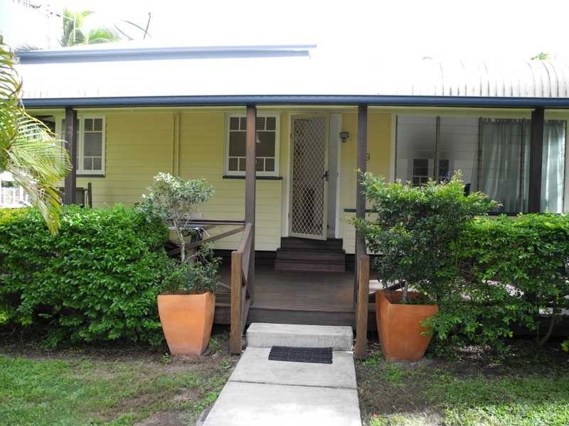 9 Wadeleigh Street, Bororen QLD 4678