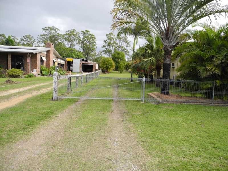 9 Wadeleigh Street, Bororen QLD 4678